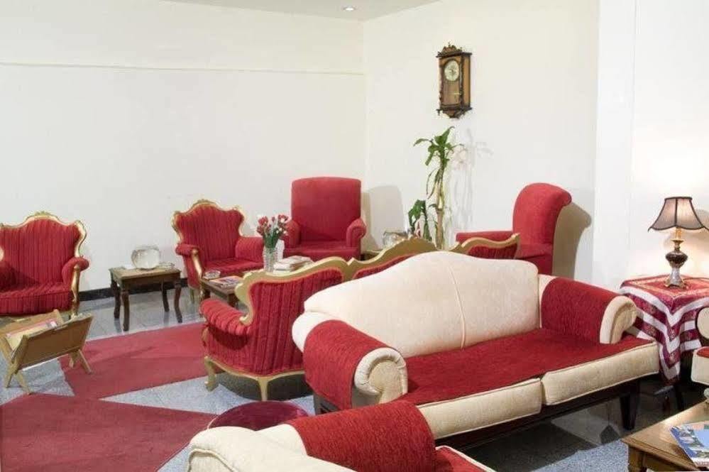 Uenver Hotel Adana Ngoại thất bức ảnh