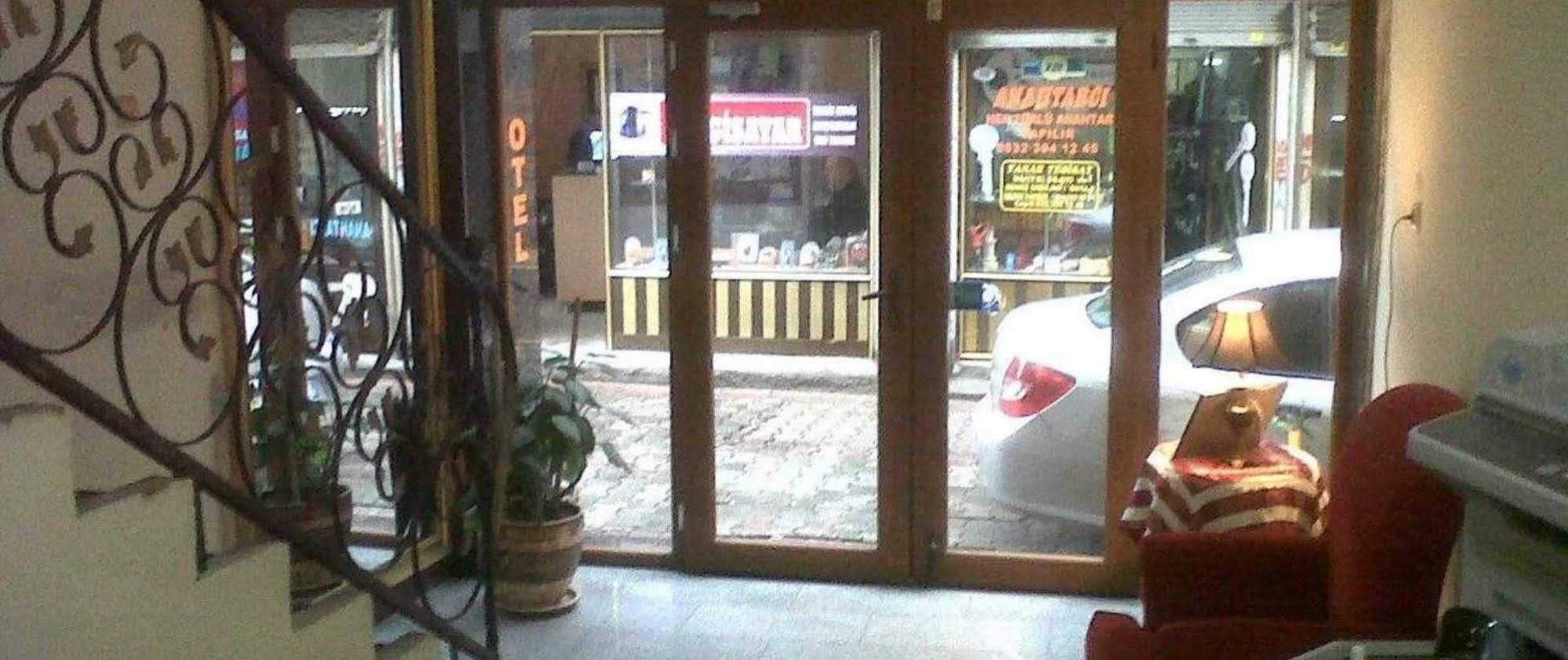 Uenver Hotel Adana Ngoại thất bức ảnh